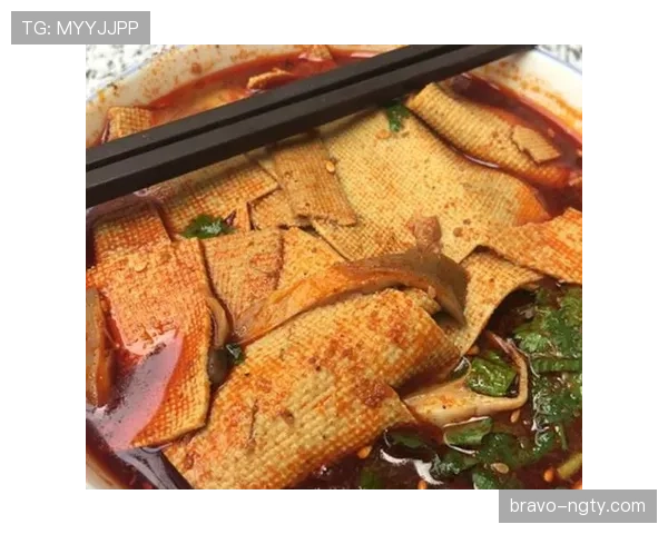 杨千霖的日常图也太奢侈了，早餐像拍大片，我这外卖袋都不好意思打开